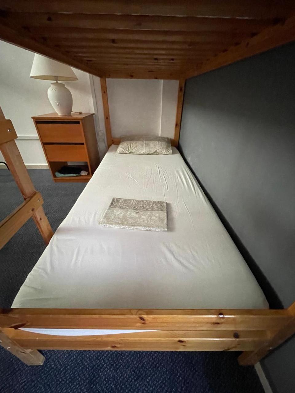 Premium Hostel Marina Paphos Extérieur photo