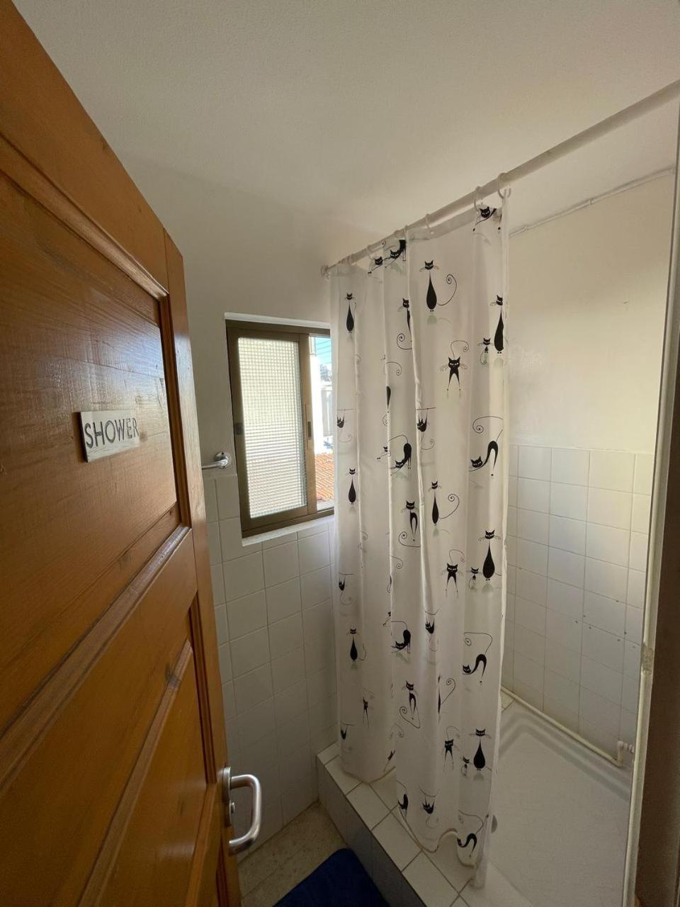 Premium Hostel Marina Paphos Extérieur photo